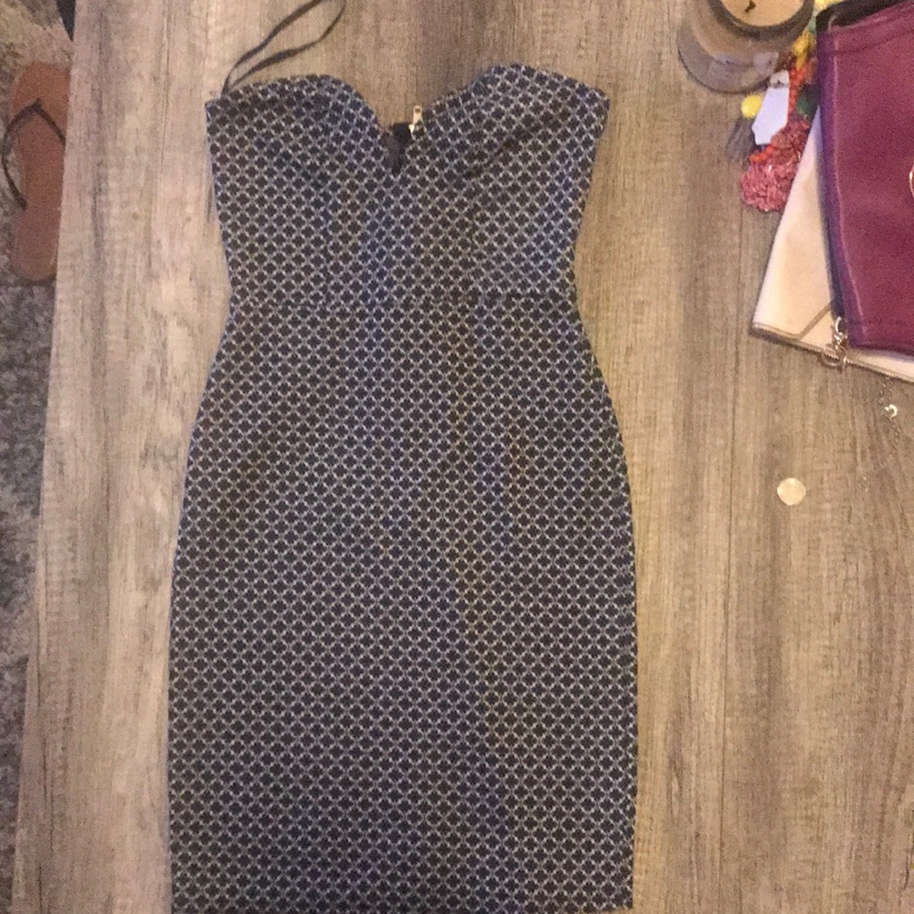 Strapless dress